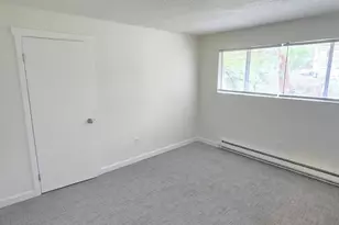 13821 SE Allen Rd., Bellevue, WA 98006 - Photo 5