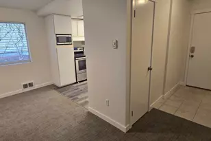 13821 SE Allen Rd., Bellevue, WA 98006 - Photo 9