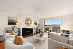 10203 47th Ave SW, Seattle, WA 98146 - Photo 3