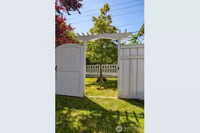 1506 12th Street, Anacortes, WA 98221 - Photo 27