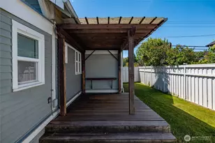 1506 12th St, Anacortes, WA 98221 - Photo 21