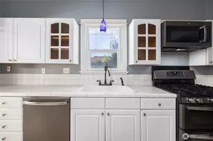 1506 12th St, Anacortes, WA 98221 - Photo 13