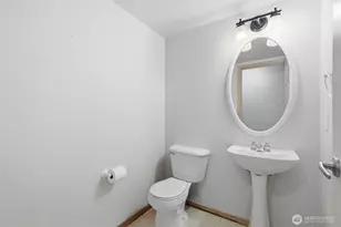 1160 Monroe Ave NE, Renton, WA 98056 - Photo 9