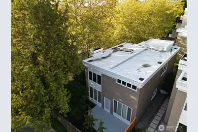 608 Bellevue Way SE #F1, Bellevue, WA 98004 - Photo 37