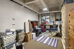 601 S 227th St, Des Moines, WA 98198 - Photo 23