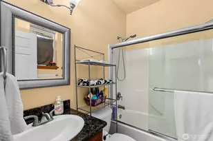 713 19th St NE, East Wenatchee, WA 98802 - Photo 21