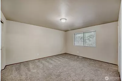29836 6th Avenue S, Federal Way, WA 98003 - Photo 15
