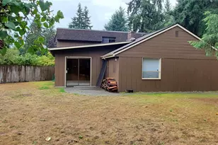 18914 Ballinger Way NE, Lake Forest Park, WA 98155 - Photo 21