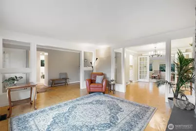 7747 37th Avenue NE, Seattle, WA 98115 - Photo 5