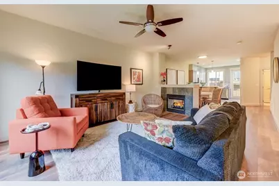 2115 201st Place SE #F-4, Bothell, WA 98012 - Photo 3