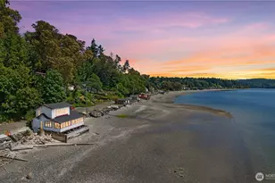 24186 Vashon Hwy SW, Vashon, WA 98070 - Photo 1