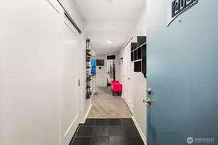 232 Belmont Ave E, Seattle, WA 98102 - Photo 3