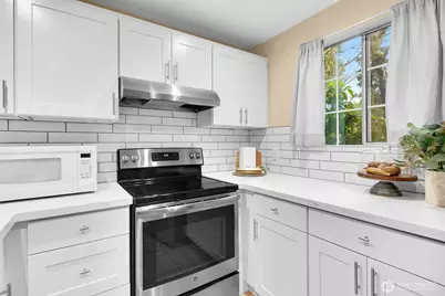 15600 116th Avenue NE #K3, Bothell, WA 98011 - Photo 5