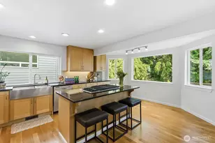 16208 SE 33rd Cir, Bellevue, WA 98008 - Photo 11