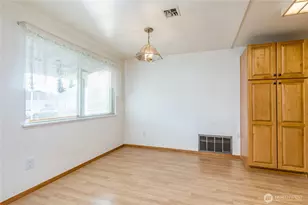 1909 21st St NE, Auburn, WA 98002 - Photo 7