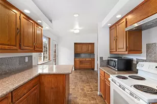 3414 S 200th St, SeaTac, WA 98198 - Photo 13