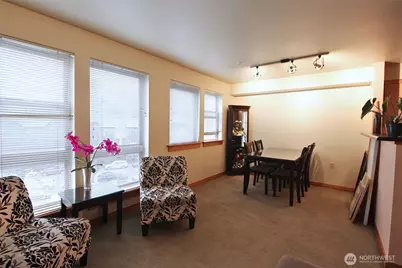 827 Hiawatha Place S #406, Seattle, WA 98144 - Photo 7