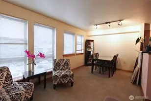 827 Hiawatha Pl S, Seattle, WA 98144 - Photo 7