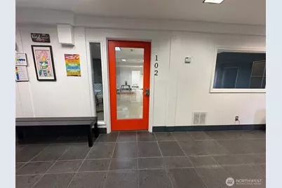 23931 Highway 99 #102, Edmonds, WA 98026 - Photo 3