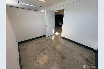 23931 Highway 99 #102, Edmonds, WA 98026 - Photo 15