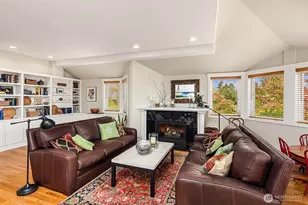 4411 NE 90th St, Seattle, WA 98115 - Photo 3