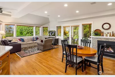 4411 NE 90th Street, Seattle, WA 98115 - Photo 9