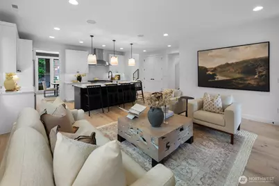 208 35th Avenue E, Seattle, WA 98112 - Photo 3