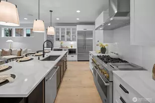 208 35th Ave E, Seattle, WA 98112 - Photo 7