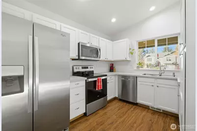 15129 Carter Loop SE, Yelm, WA 98597 - Photo 5