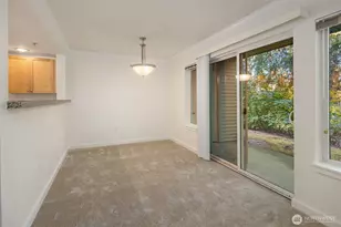 25025 SE Klahanie Blvd, Issaquah, WA 98029 - Photo 9