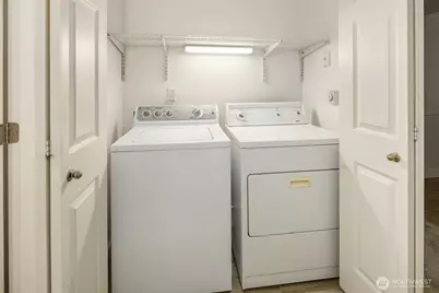 25025 SE Klahanie Boulevard #B101, Issaquah, WA 98029 - Photo 19