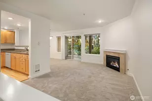 25025 SE Klahanie Blvd, Issaquah, WA 98029 - Photo 7