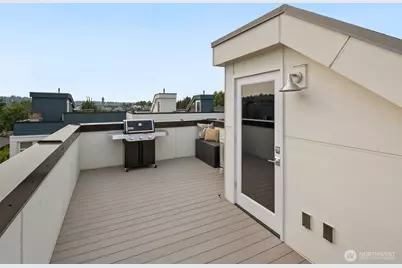 3531 Wallingford Avenue N, Seattle, WA 98103 - Photo 31