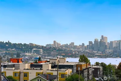 3531 Wallingford Avenue N, Seattle, WA 98103 - Photo 29