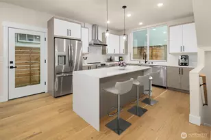 1319 14th Ave, Seattle, WA 98144 - Photo 7