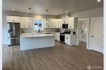 2178 Lagerwey Circle, Lynden, WA 98264 - Photo 5