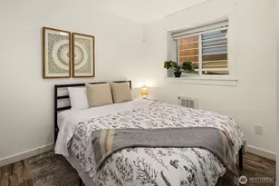 2006 Yale Ave. E., Seattle, WA 98102 - Photo 21