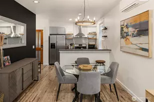 2006 Yale Ave. E., Seattle, WA 98102 - Photo 9