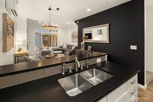 2006 Yale Ave. E., Seattle, WA 98102 - Photo 13