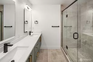 725 18th Ave, Seattle, WA 98122 - Photo 13