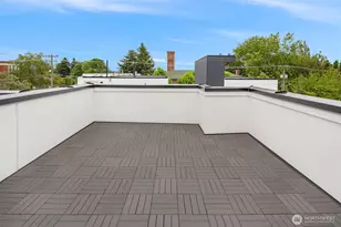 725 18th Ave, Seattle, WA 98122 - Photo 17