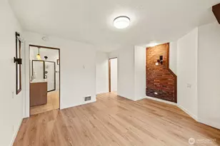 2658 35th Ave W, Seattle, WA 98199 - Photo 17