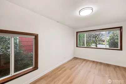 2658 35th Avenue W, Seattle, WA 98199 - Photo 11