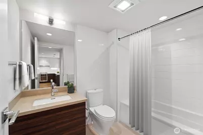 588 Bell Street #2902S, Seattle, WA 98121 - Photo 9