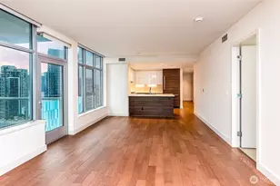 588 Bell St, Seattle, WA 98121 - Photo 13