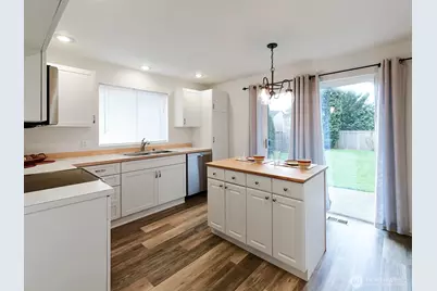 26733 227th Avenue SE, Maple Valley, WA 98038 - Photo 11