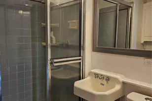 714 1st Ave W, Seattle, WA 98119 - Photo 11