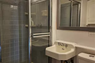 714 1st Ave W, Seattle, WA 98119 - Photo 13