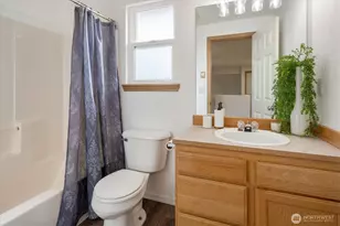 10220 62nd Dr NE, Marysville, WA 98270 - Photo 27