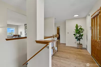 10010 Lakemont Avenue, Lake Stevens, WA 98258 - Photo 3